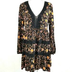 Xhiliration Whimsigoth Lace Floral Tiered Babydoll Peasant Dress Sz M Black